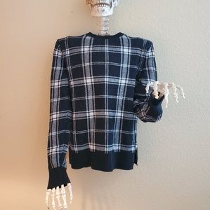 Comfy Women's Plaid Sweater